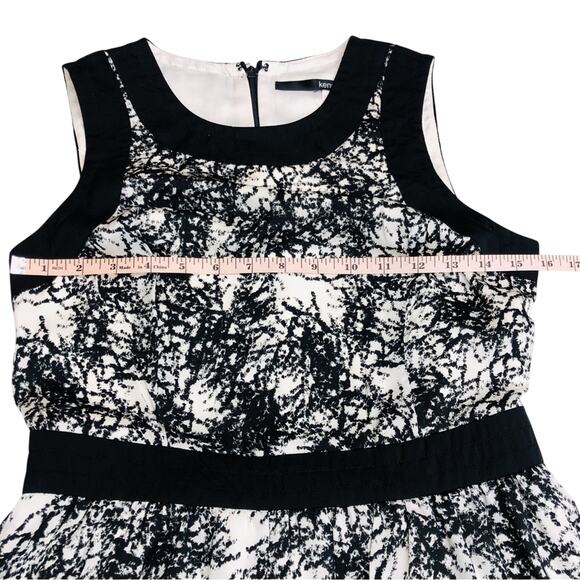 Kensie Black White graphic Print Sleeveless Fit & fFare Dress Black Accent Trim - Picture 12 of 16